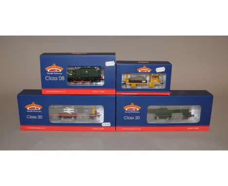 EX-SHOP STOCK: OO Gauge four boxed Bachmann; 36-151 Plasser &amp; OWB10 with crane Plasser &amp; Theurer (motorised) 8 DCC, 3