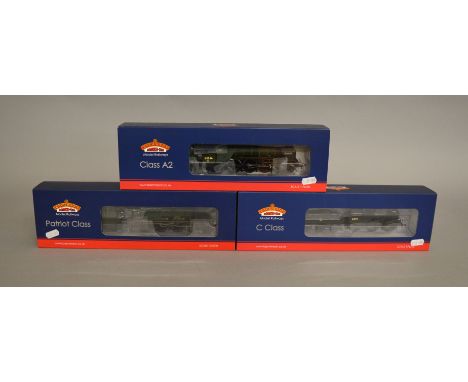 EX-SHOP STOCK: OO Gauge three boxed Bachmann 31-531 Class A2, 31-465 C Class, 31-214 Patriot Class (3).