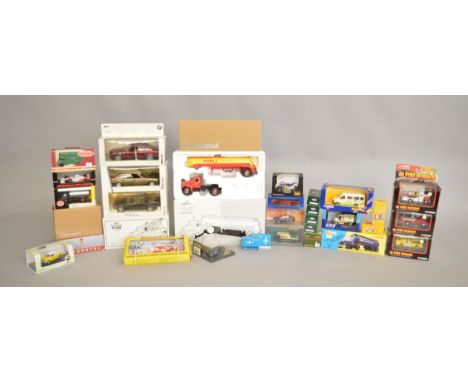 A good quantity of mixed diecast models in original packaging in a variety of different scales, by; Corgi which includes, Cla