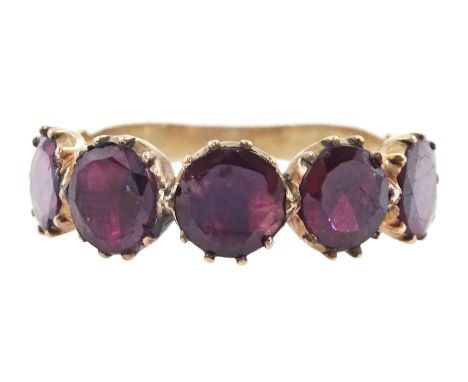 Georgian / early Victorian 9ct rose gold five stone, foiled back garnet ringCondition Report:Approx 1.4gm, size Q, max depth 
