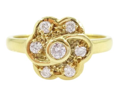 18ct gold round brilliant cut diamond flower head cluster ring, stamped, total diamond weight 0.25 caratCondition Report:Appr