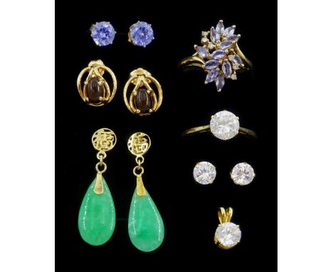 14ct gold jewellery including pair of jade stud earrings, cubic zirconia ring and a pair of stud earrings, gold tanzanite and
