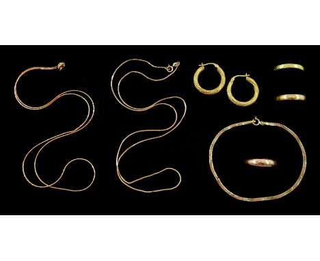 9ct gold jewellery including pair of hoop earring, two chain necklaces, rose gold ring and bracelet, 14ct gold ring and an 18