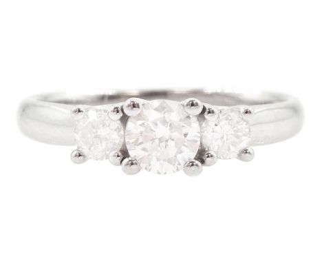 9ct white gold three stone diamond ring, hallmarked, total diamond weight 0.50 caratCondition Report:Approx 1.85gm, size J, d