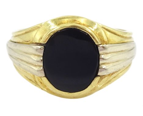 18ct gold single stone black onyx signet ring, stamped 750Condition Report:Approx 9.4gm, size Y, max depth = 15mm, tested 18c