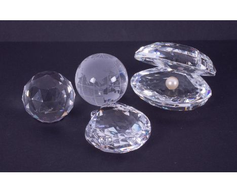 Swarovski Crystal Glass, 'Clear Shell', 'Clear Ball', 'Ball of the World' and 'Clam with pearl', (4).