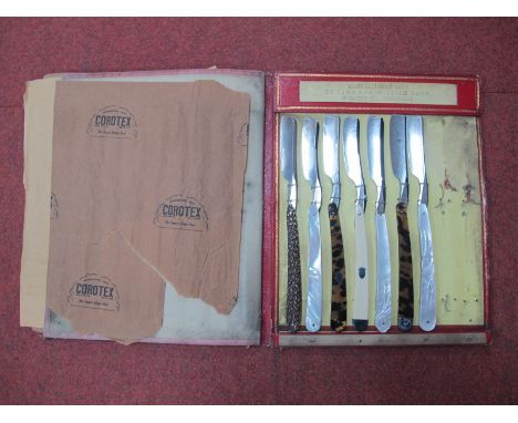 John and William Ragg (Sheffield) Late XIX/Early XX Century Cut Throat Razor Sample Folder, fitted with sixteen Napoleon and 
