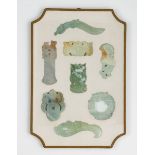 8 Jade-Schnitzereien, China, 19. Jahrhundert