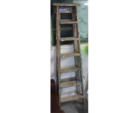 A Vintage pine step ladder 