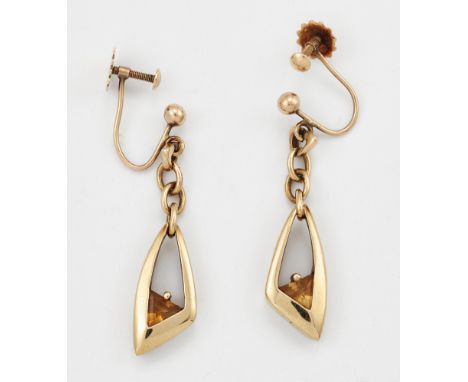 A PAIR OF CITRINE PENDANT EARRINGS, triangular-cut citrine within angular hoop frames suspended from chain links, with screw 