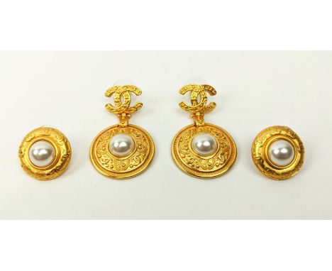 CHANEL EARRINGS, a pair of gilt metal and faux pearl set pendant earrings with Chanel logo droplets, plus a pair of faux pear