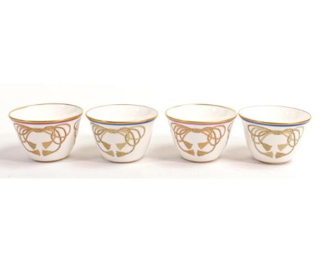 De Lamerie Fine Bone China heavily gilded Tea Bowls, specially made high end quality item, Made in England, height 4.5cm (4) 