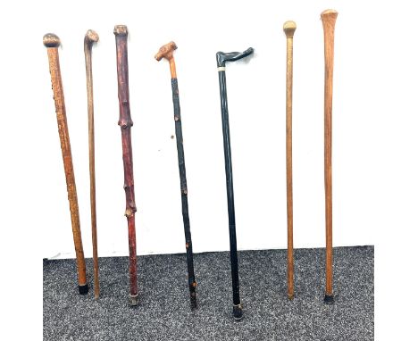 Selection of vintage walking sticks, various handle designs  (7 sticks in total) 