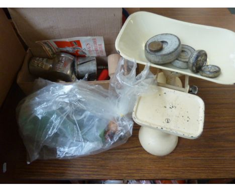 A set of Weylux 'The Queen' scales, with weights, and a Spongs & Co slicer, shredder and grater, and a Spong & Co. mincer