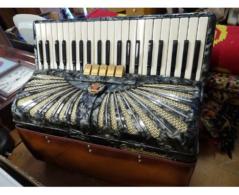 A Royal Standard accordion