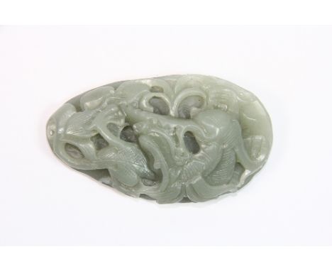 A nephrite pebble jade dragon amulet H 9cm