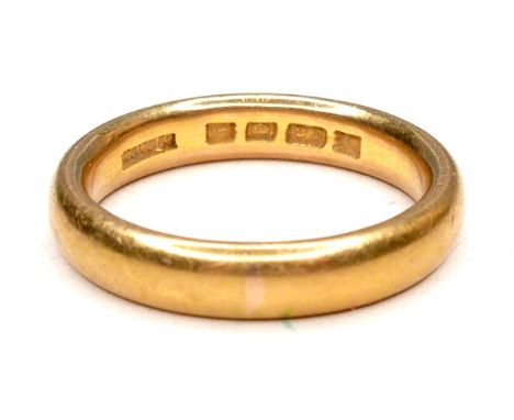 A 22ct gold wedding band ring, size M, 3.8mm wide, 6.9g. 