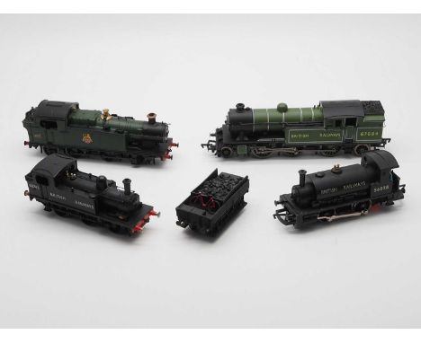 A group of unboxed OO gauge steam locomotives by BACHMANN, HORNBY and MAINLINE together with a makeshift coal tender for the 