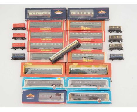 A group of mostly boxed HORNBY, BACHMANN and AIRFIX OO gauge passenger coaches - G/VG in F/G boxes (where boxed) (24)