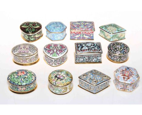 Collection of twelve William Morris bone china trinket boxes.