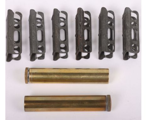 WW1 SMLE Oil Bottles: Two brass bottles complete and one with makers to base and five ammunition clips. 7 items 