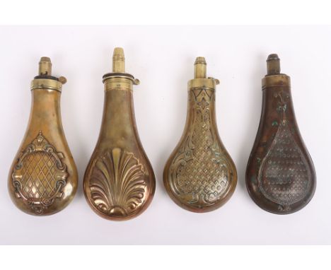 Antique Powder Flasks: Vintage brass and copper body flasks, all with decoration to body and complete. 4 items 