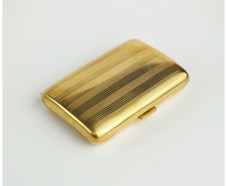 A 9ct gold cigarette case, William Neale & Son, Birmingham 1922, of rectangular form with engine turned decoration, 8cm long,