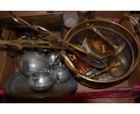 A box of miscellaneous metalwares to include brass chestnut roaster, brass preserving pan, hammered pewter three piece tea se