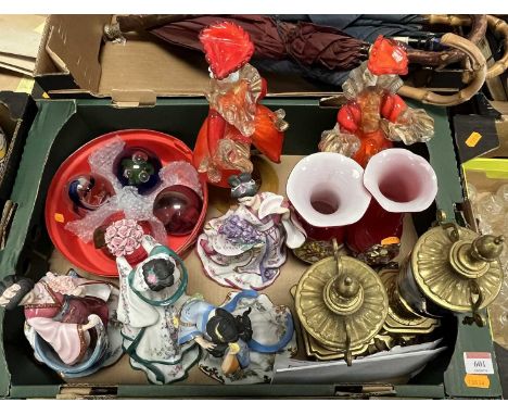 A collection of ceramics and glassware, to include a pair of Murano glass figures of a gentleman and lady in 18th century dre