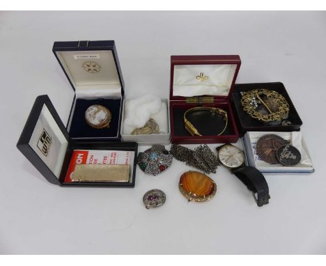 A collection of costume jewellery, to include cameo brooches, Rotary gent's wristwatch, Women's Own Cookery medal etc 