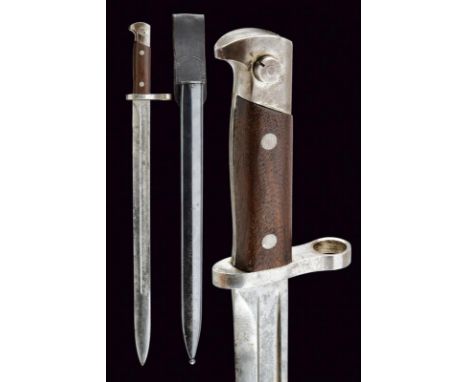 dating: First half of the 20th Century provenance: USA, Long, straight, single-and short false-edged blade, deep groove at th