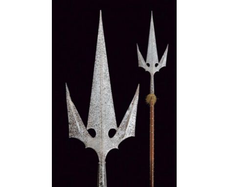 dating: First half of the 16th Century provenance: Venice, A fine spearhead with cust featuring a double-edged, straight blad