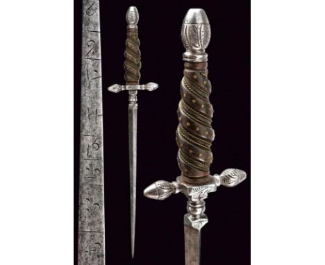 dating: 17th Century provenance: Italy, Solid, straight blade of triangular section, the base with scale graduated from one t