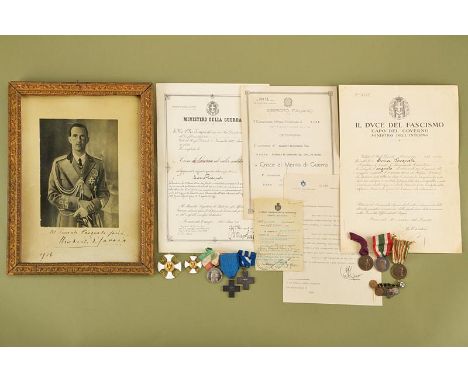dating: First half of the 20th Century provenance: Italy, Silver Medal for Civil Valour, complete with certificate dated 1943