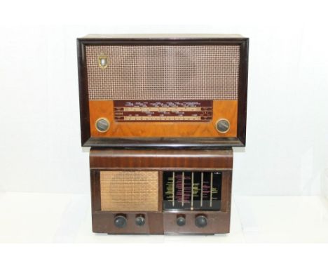 Vintage 'Pye' radio in a veneered case, together with vintage Cossor Melody Master Model 523A in a veneered case with ebonise