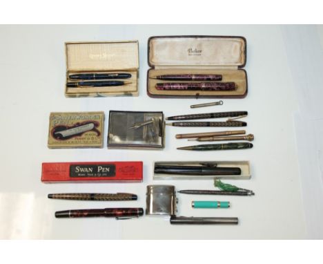 Collection of fountain pens and propelling pencils - including Parker, Conway Stewart, Scheaffer, Swan and others, a travelli