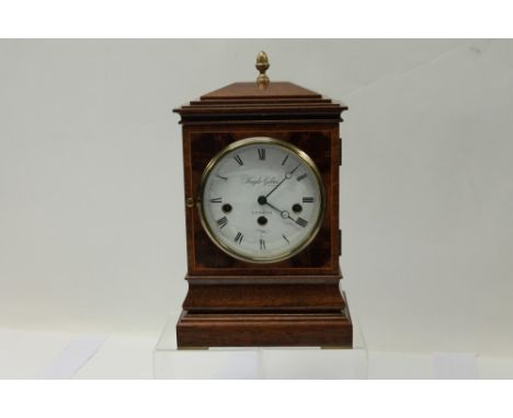 Contemporary bracket clock with German Whittington, St. Michael and Westminster chiming movement and cylinder escapement, cir
