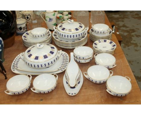 Spode, Persia Royal Blue pattern dinner service (51 pieces)