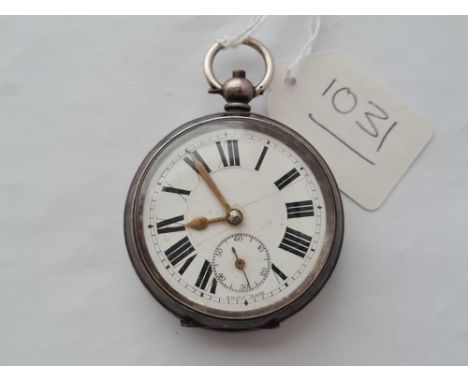 A gents silver pocket watch with seconds sweep and cracked glass 