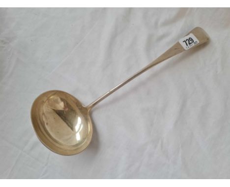 A heavy OE pattern Victorian soup ladle with oval bowl, London 1895, 275g