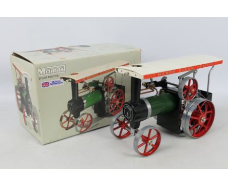 Mamod - A boxed Mamod Steam Tractor TE1a, the model appears to have been lightly used and in Good condition overall but would