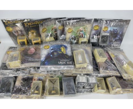 Eaglemoss - The Lord of the Rings - Collector's Models - Chess collection. A selection of Thirty-Two boxed figures with respe
