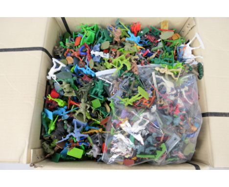 Britains - Herald - Lone Star - Britains Deetail - Other - A large loose quantity of vintage and modern (Chinese made) plasti