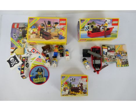 Lego - Three boxed vintage 1989 Lego sets. Lot includes Lego #6235 'Buried Treasure' (also known as Bo'sun Will); #6251 'Pira