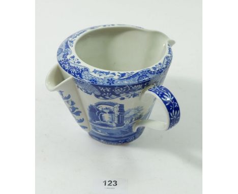 A Spode Italian gravy separator, 11cm tall 