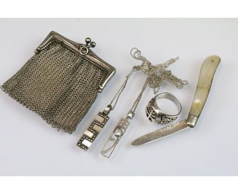 Group of silver jewellery to include a Norse tree ring, Macintosh style pendant necklace, silver mother of pearl and marcasit