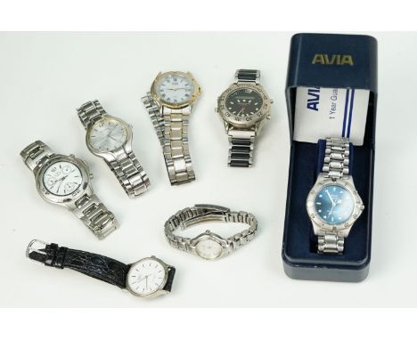 Collection of wrist watches to include two Accurist watches, Citizen Eco drive, Q &amp; Q quartz watch, Avia and Tim. 