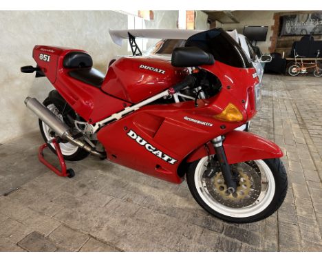 1990 Ducati 851 SPReg. no. G996 GSXFrame no. 000412Engine no. 000391The Ducati 851 is a V-twin fully faired machine that they