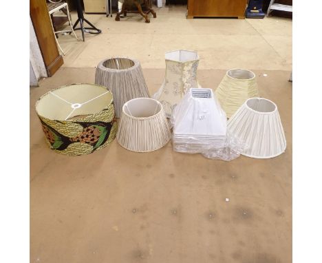 18 assorted table lamp shades 