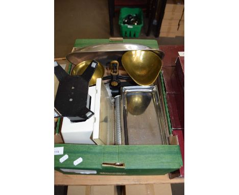 BOXED VARIOUS MIXED VINTAGE SCALES TO INCLUDE WAYMASTER